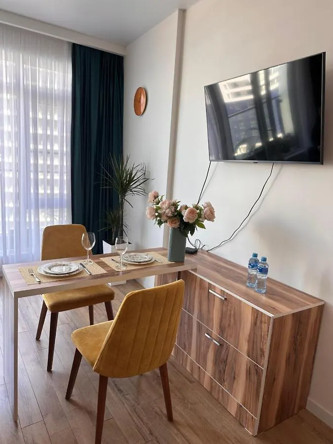 Appartement Prestigio Apart Batoemi Georgië